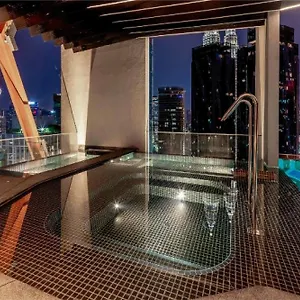 Scarletz Kuala Lumpur, Five Senses **** Kuala Lumpur