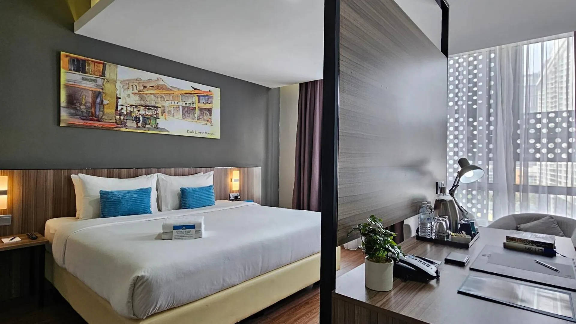Days Hotel & Suites By Wyndham Kl - Chan Sow Lin Mrt Or Lrt location