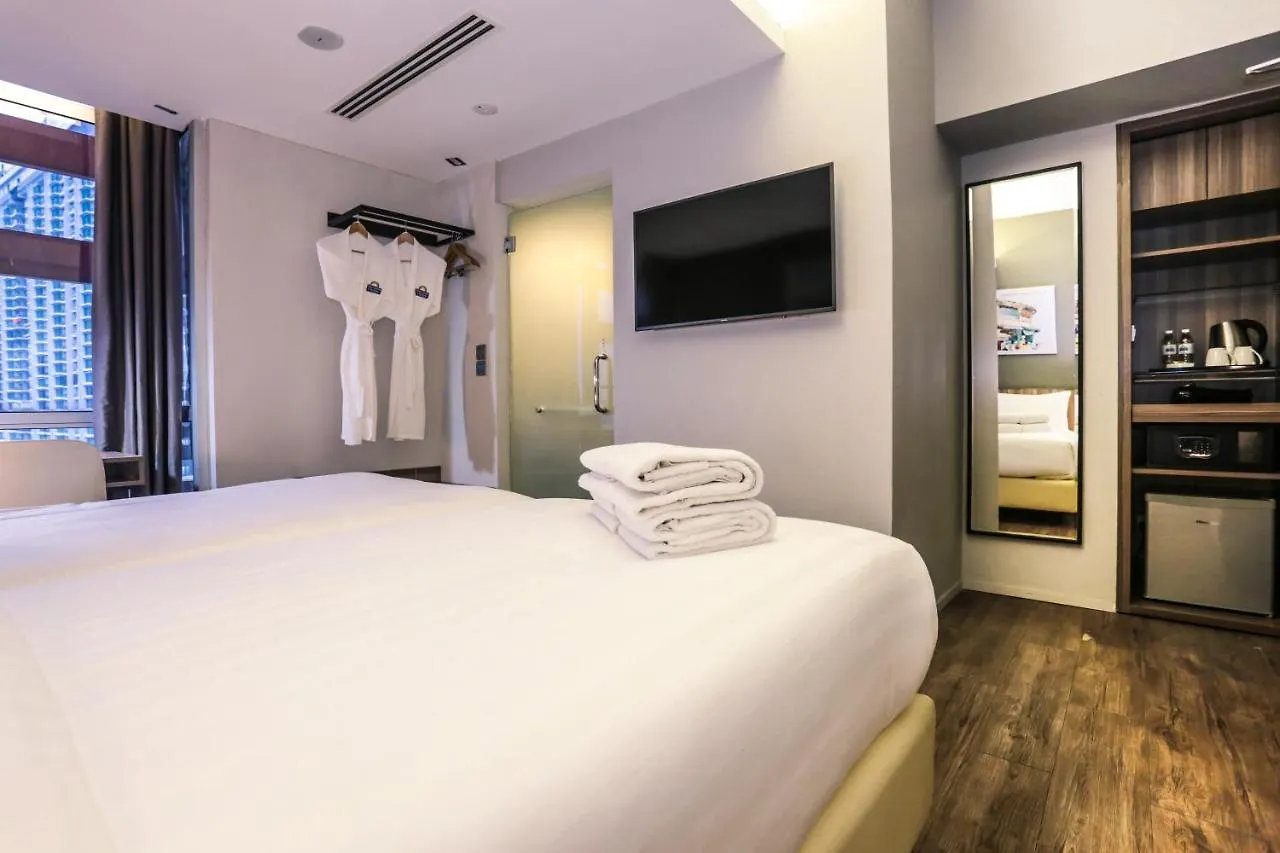 Days Hotel & Suites By Wyndham Fraser Business Park Kl Kuala Lumpur