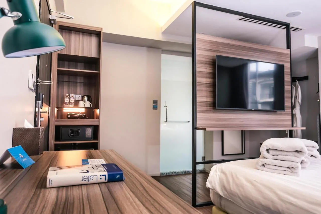 Days Hotel & Suites By Wyndham Fraser Business Park Kl Kuala Lumpur